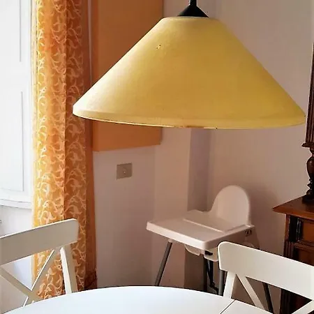 Laurie's Apartment
